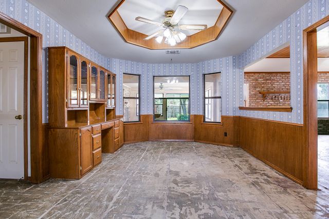 242 Burlington Road, San Angelo, TX 76901