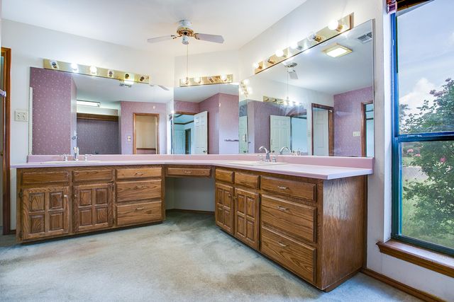 242 Burlington Road, San Angelo, TX 76901