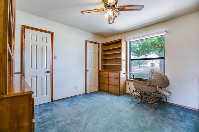 242 Burlington Road, San Angelo, TX 76901