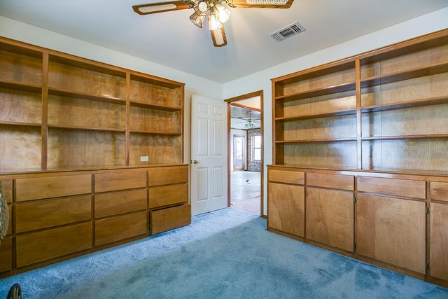 242 Burlington Road, San Angelo, TX 76901