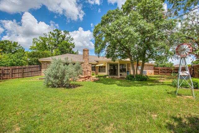 242 Burlington Road, San Angelo, TX 76901