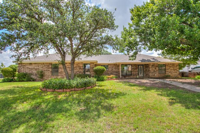 242 Burlington Road, San Angelo, TX 76901