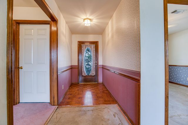 242 Burlington Road, San Angelo, TX 76901