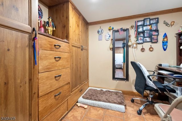 437 Durling Rd, Union Twp., NJ 07083