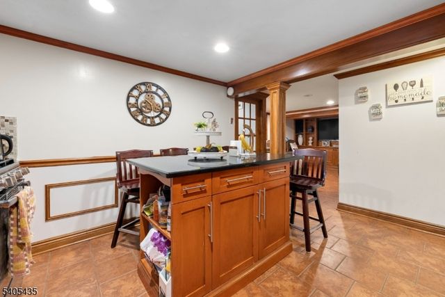 437 Durling Rd, Union Twp., NJ 07083