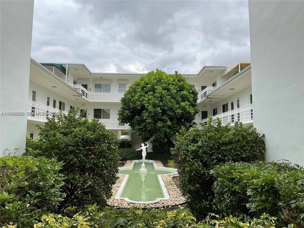 9920 Collins Ave 16, Bal Harbour, FL 33154