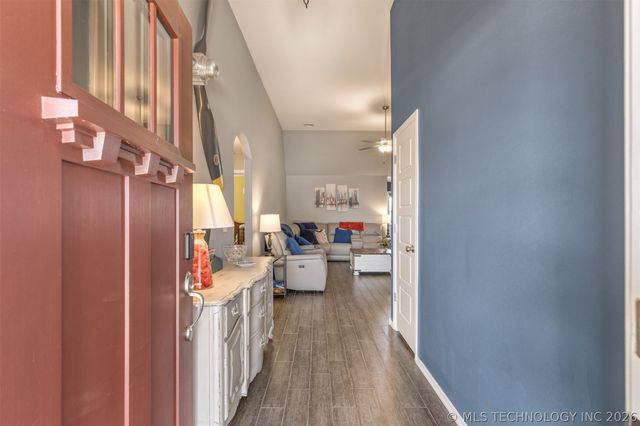 10302 N 98th East Avenue, Owasso, OK 74055