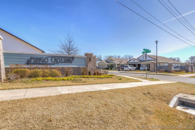 10302 N 98th East Avenue, Owasso, OK 74055