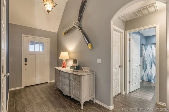 10302 N 98th East Avenue, Owasso, OK 74055