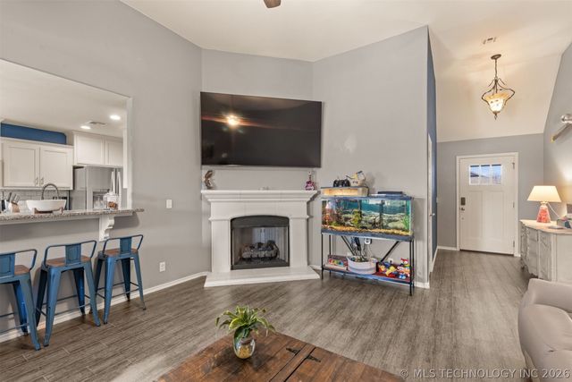 10302 N 98th East Avenue, Owasso, OK 74055