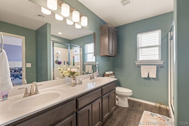 10302 N 98th East Avenue, Owasso, OK 74055