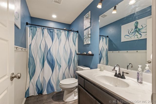 10302 N 98th East Avenue, Owasso, OK 74055