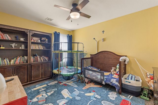 10302 N 98th East Avenue, Owasso, OK 74055