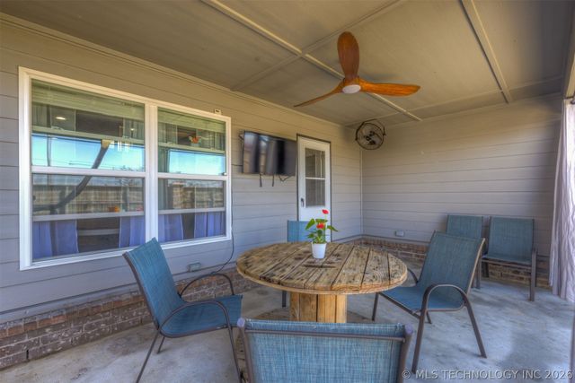 10302 N 98th East Avenue, Owasso, OK 74055