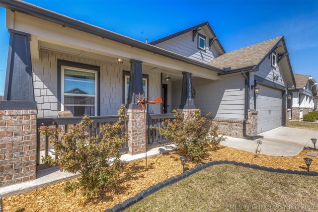 10302 N 98th East Avenue, Owasso, OK 74055