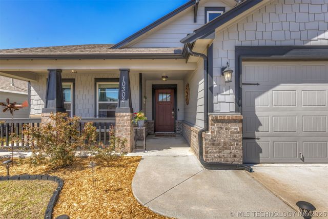 10302 N 98th East Avenue, Owasso, OK 74055