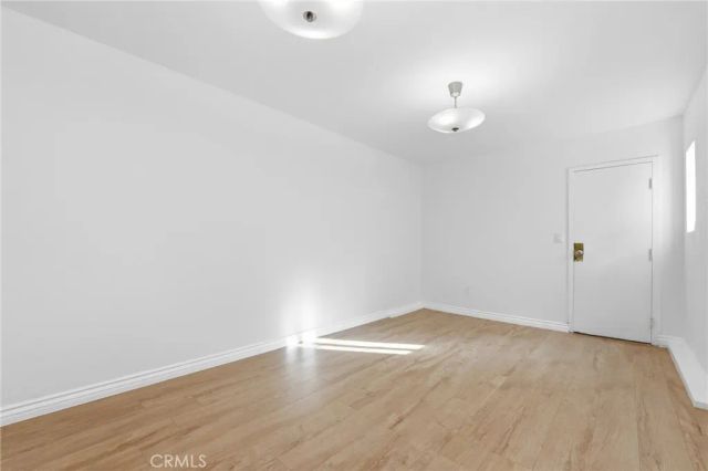 8633 Balboa 20, Northridge, CA 91325