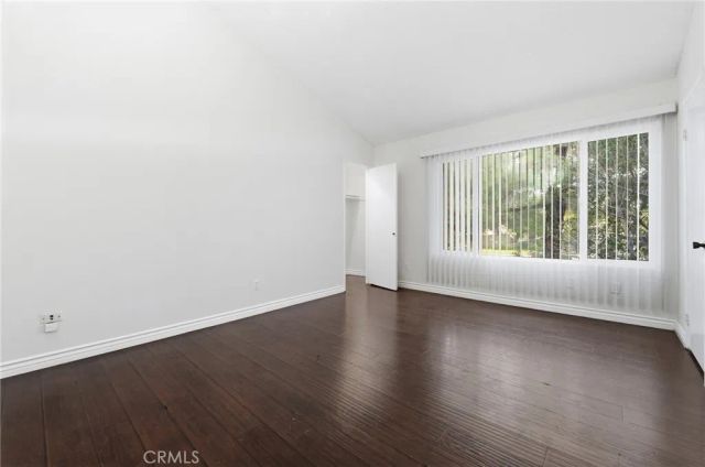 8633 Balboa 20, Northridge, CA 91325