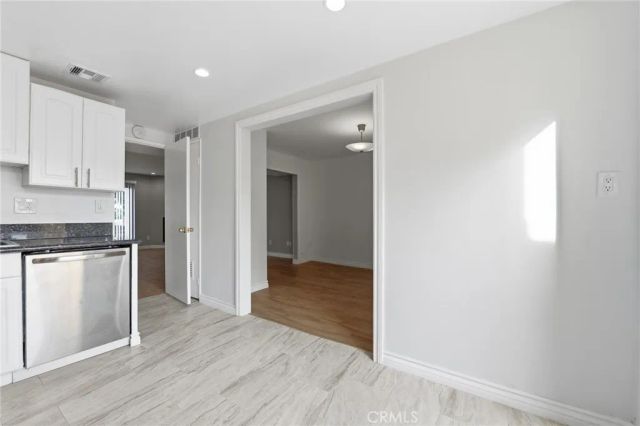 8633 Balboa 20, Northridge, CA 91325