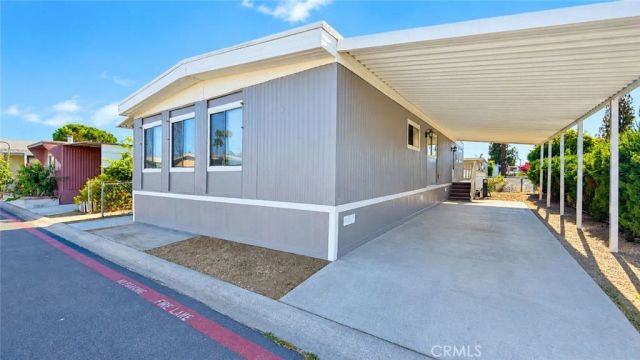 1455 State South 302, Hemet, CA 92543