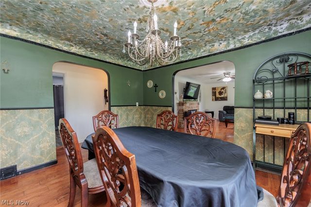 8617 Broadview Road, Broadview Heights, OH 44147
