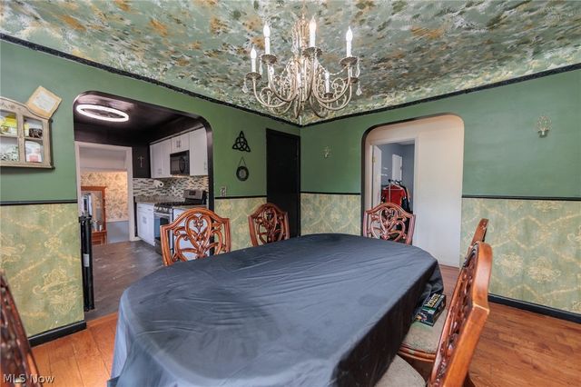 8617 Broadview Road, Broadview Heights, OH 44147