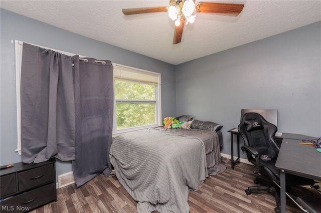 8617 Broadview Road, Broadview Heights, OH 44147
