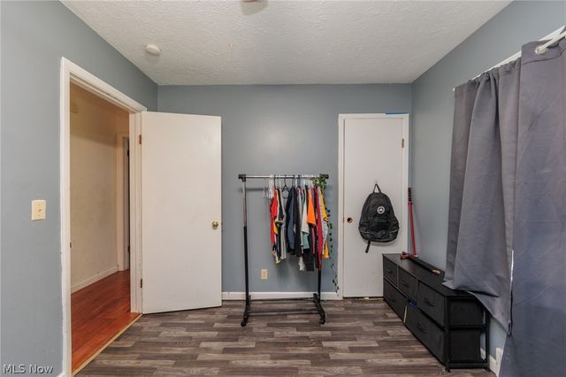 8617 Broadview Road, Broadview Heights, OH 44147