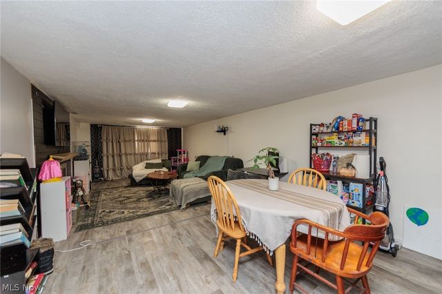 8617 Broadview Road, Broadview Heights, OH 44147