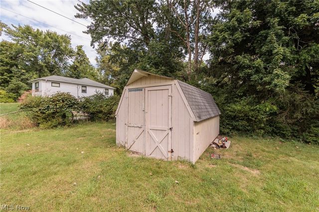 8617 Broadview Road, Broadview Heights, OH 44147