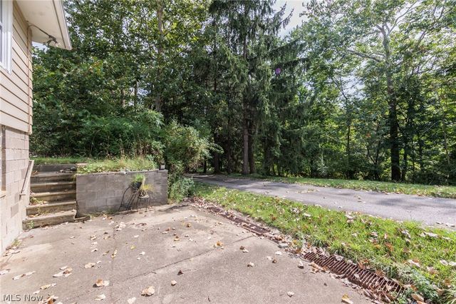 8617 Broadview Road, Broadview Heights, OH 44147