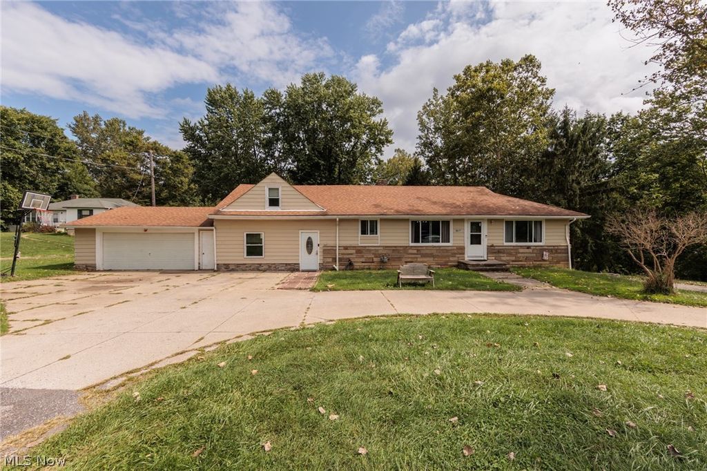8617 Broadview Road, Broadview Heights, OH 44147