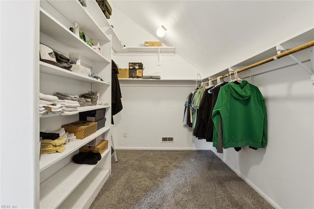 2210 Wolfsnare RD, Virginia Beach, VA 23454