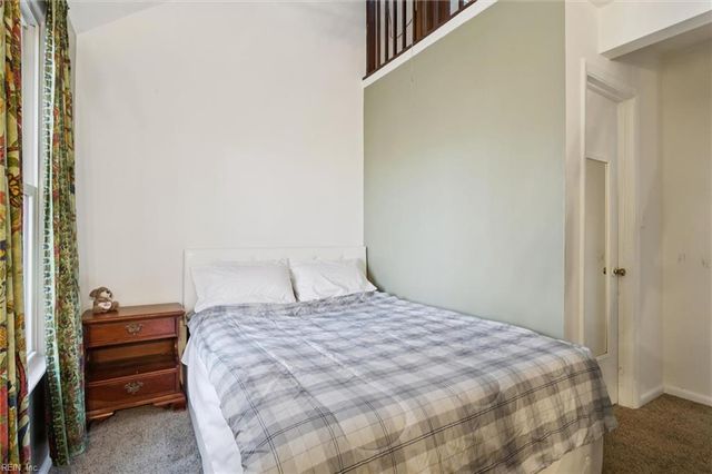 2210 Wolfsnare RD, Virginia Beach, VA 23454