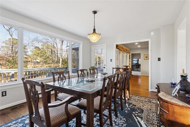 2210 Wolfsnare RD, Virginia Beach, VA 23454