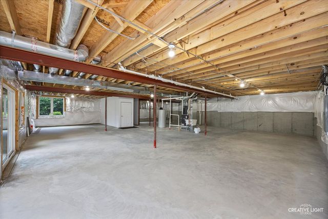 7625 Dunham Road, Woodridge, IL 60517