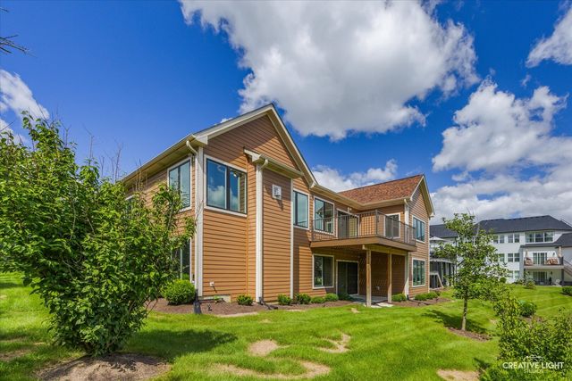 7625 Dunham Road, Woodridge, IL 60517