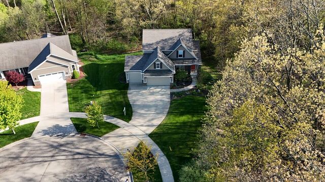 111 Muirfield Court NE, Rockford, MI 49341