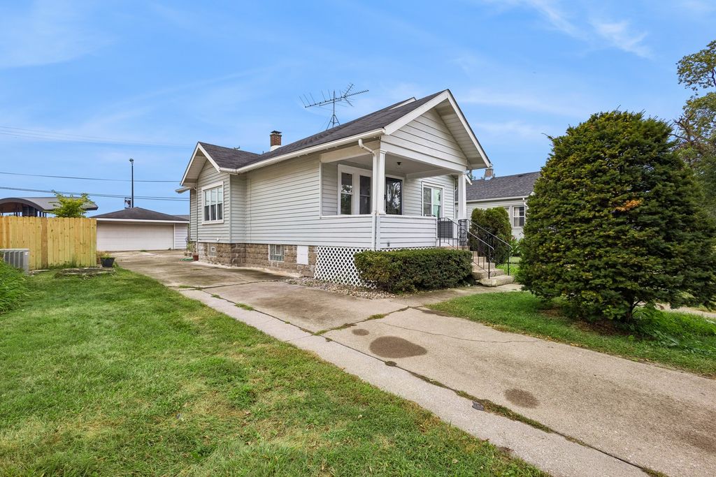 3347 Washington Street, Lansing, IL 60438