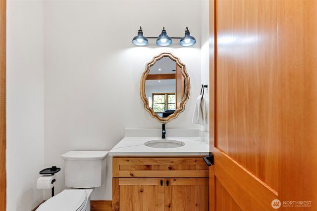 42524 Dean Kreger Rd E, Eatonville, WA 98328