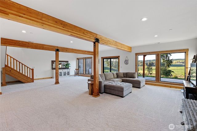 42524 Dean Kreger Rd E, Eatonville, WA 98328