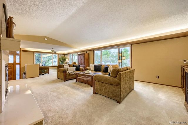 8107 W 71st Place, Arvada, CO 80004