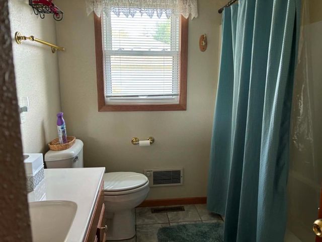 2944 Saturn Avenue, Eau Claire, WI 54703