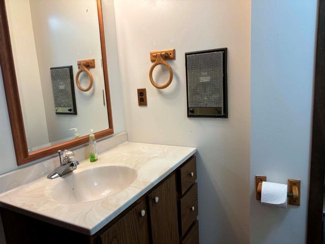 2944 Saturn Avenue, Eau Claire, WI 54703