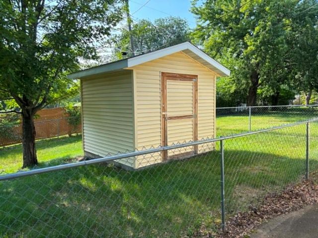 2944 Saturn Avenue, Eau Claire, WI 54703
