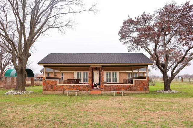 6667 Silver Saddle Road, Fort Worth, TX 76126