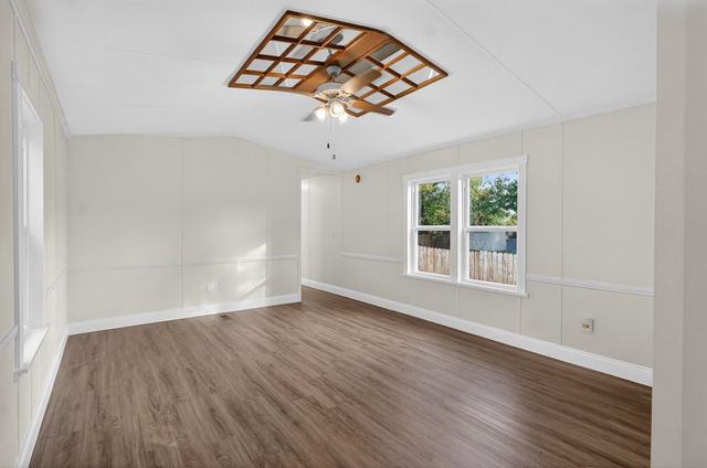 2812 N 1St St, St Augustine, FL 32084