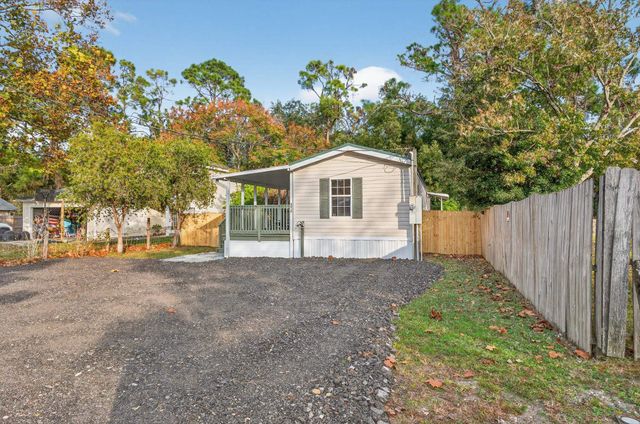 2812 N 1St St, St Augustine, FL 32084