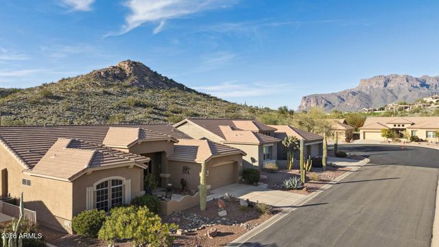 4588 S DUSTY COYOTE Trail, Gold Canyon, AZ 85118