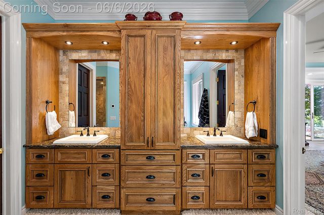 781 Windy Fields Court, Addison Township, MI 48367